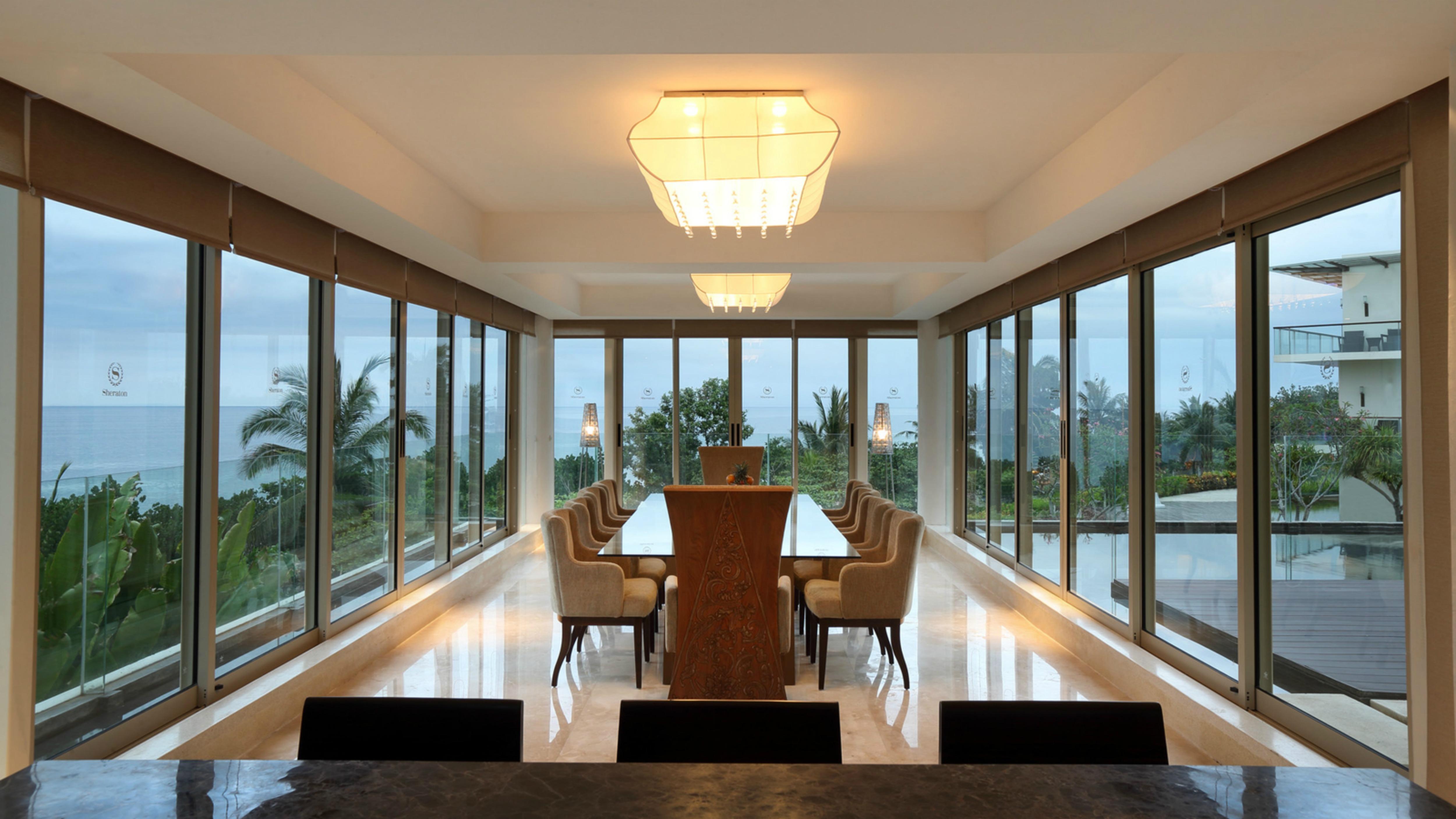 Sheraton Bali Kuta Resort Exteriér fotografie The interior of the hotel