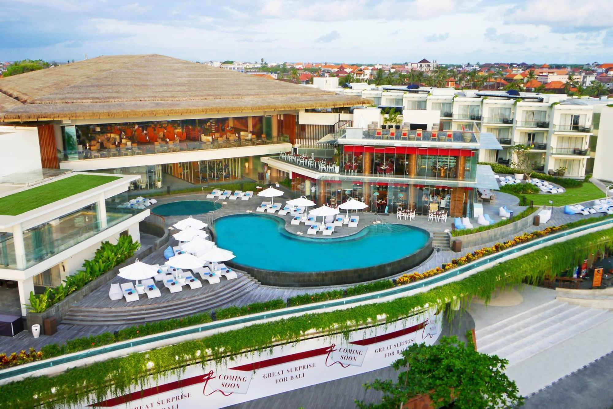 Sheraton Bali Kuta Resort Exteriér fotografie The Village