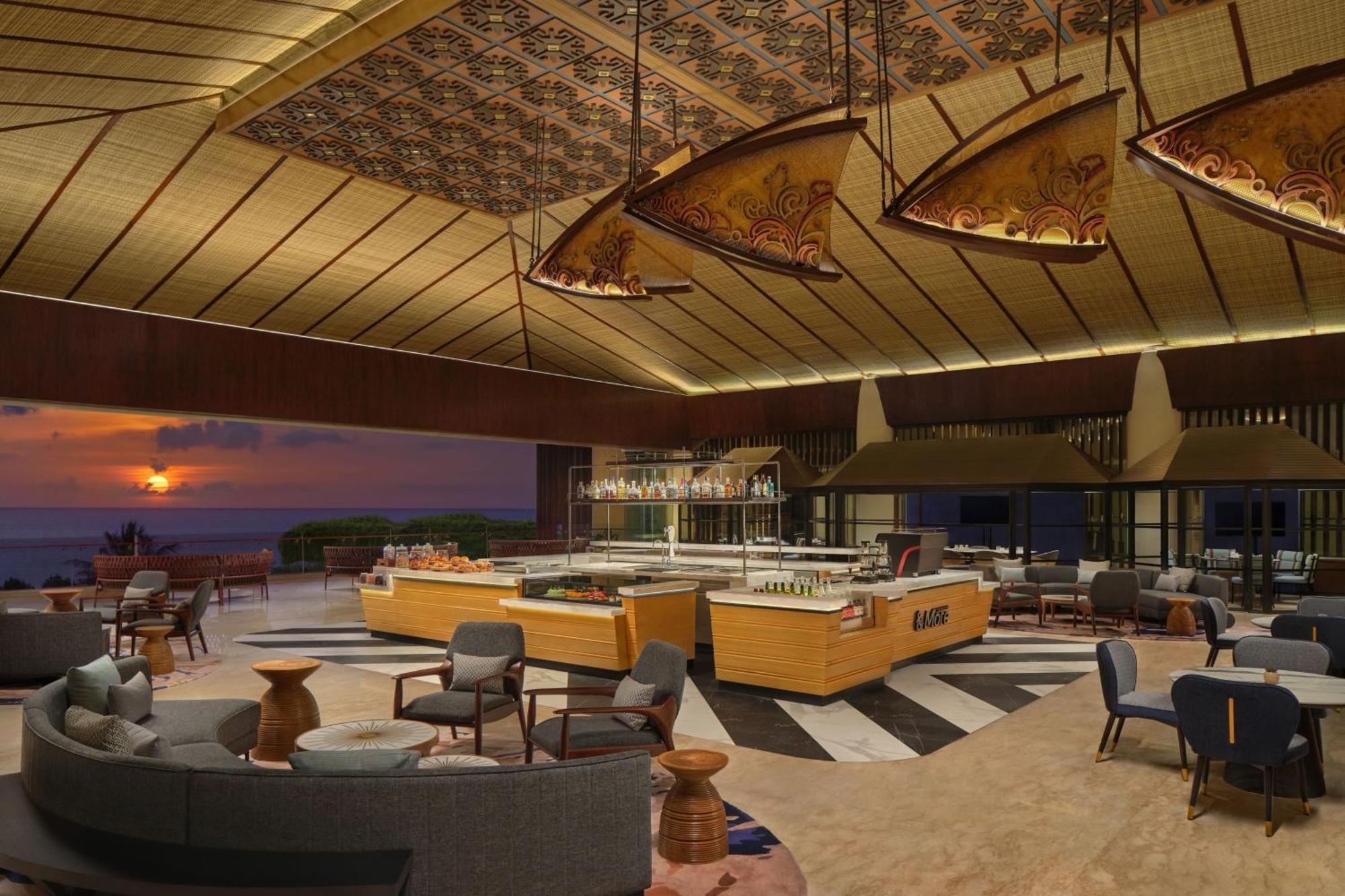 Sheraton Bali Kuta Resort Exteriér fotografie The interior of the lounge